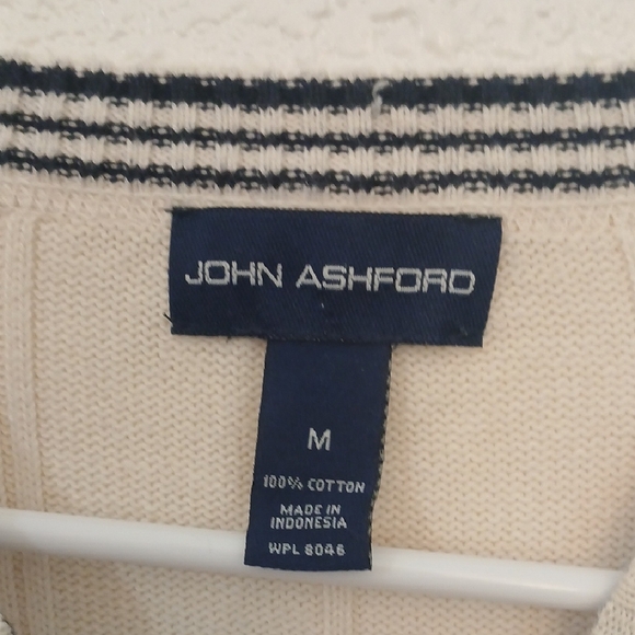 "Make Offer" John Ashford Cream Crewneck Sweater Fine Knit - Picture 2 of 4